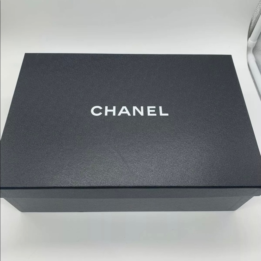 Chanel Pearl sling back shoes sandals size 6 with receipt, box, dust bag - Picture 6 of 8